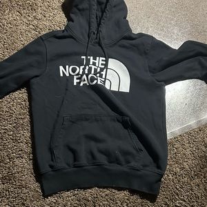 BLACK NORTH FACE HOODIE